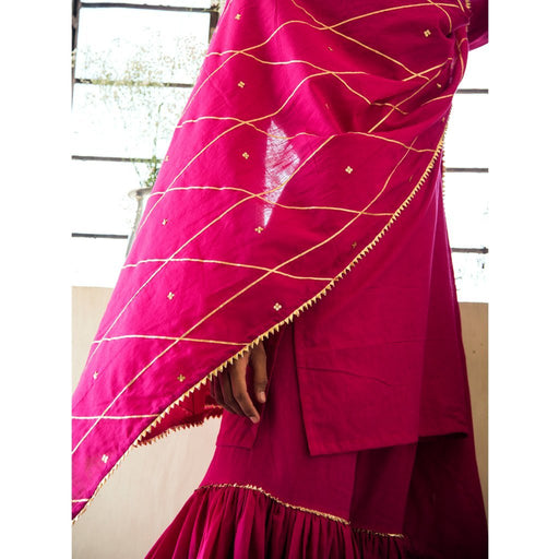 NOOR (Dupatta-Rani Pink)