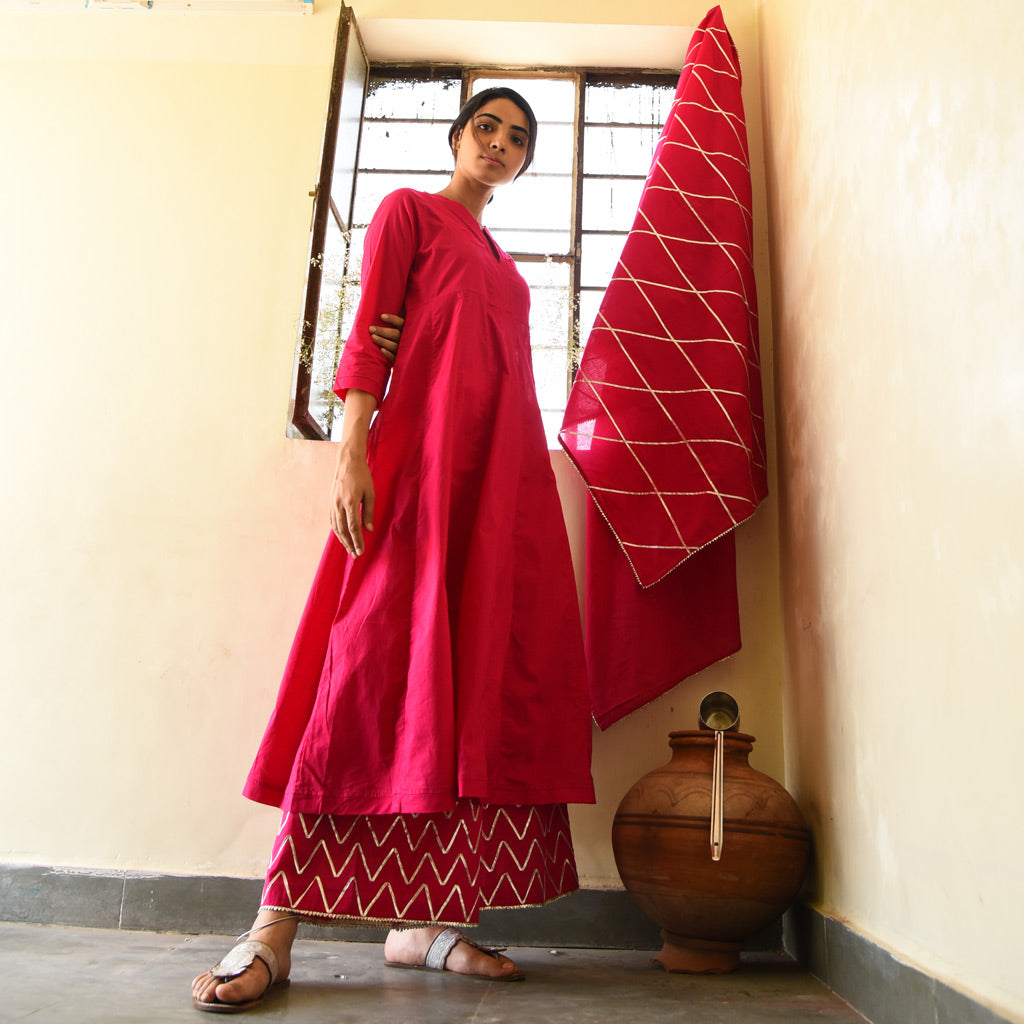 URVI (Kurta/Dress-Rani Pink)