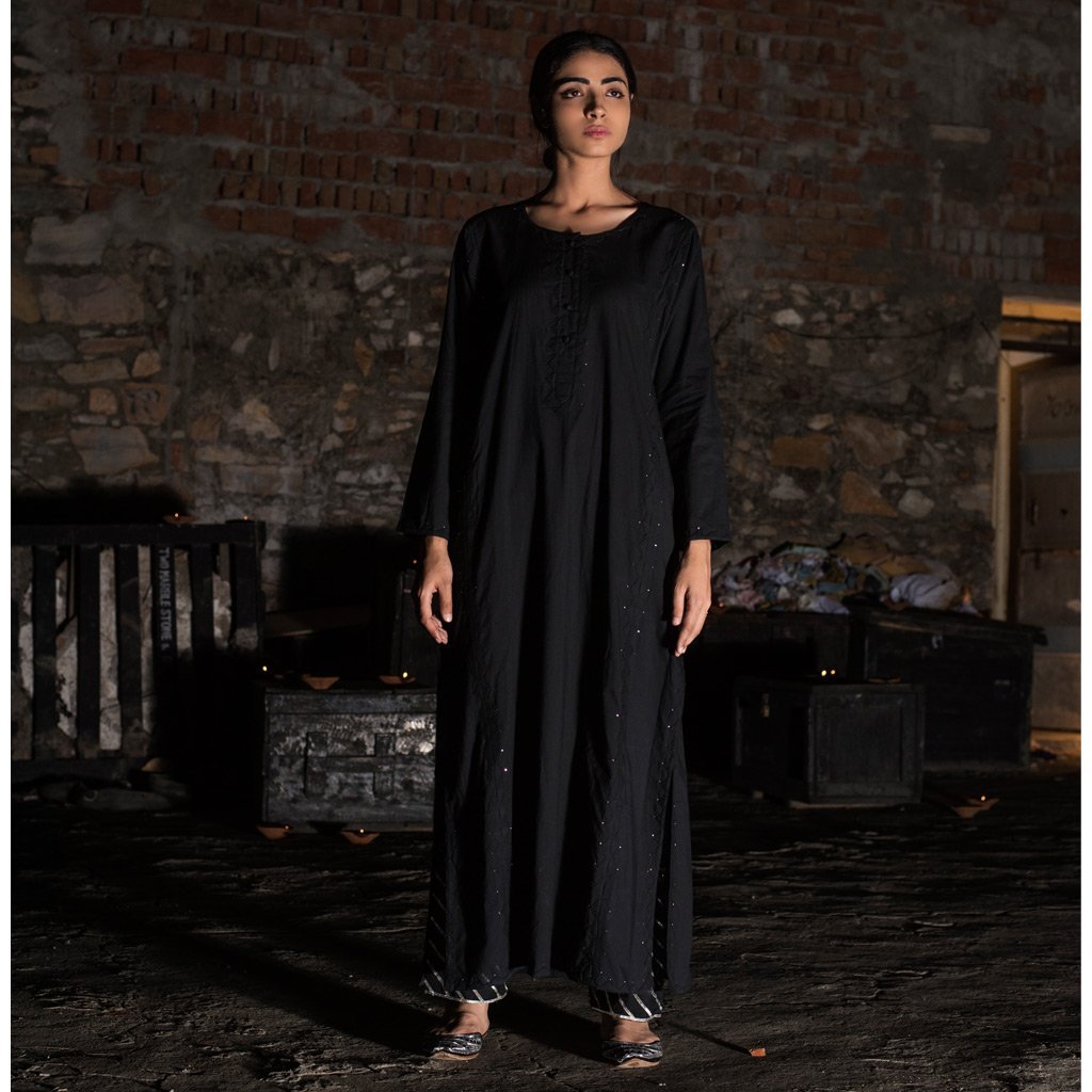 RAAT RANI (Kurta/Dress-Black)