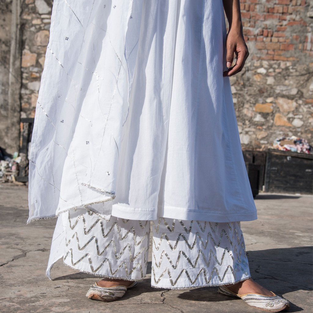 VARSHA (Kurta/Dress-White)