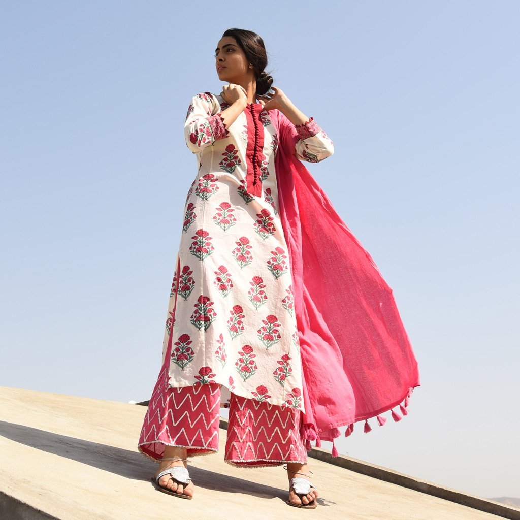 HAZARIFOOL (Dupatta-Candy Pink) - Tokree Shop Jaipur