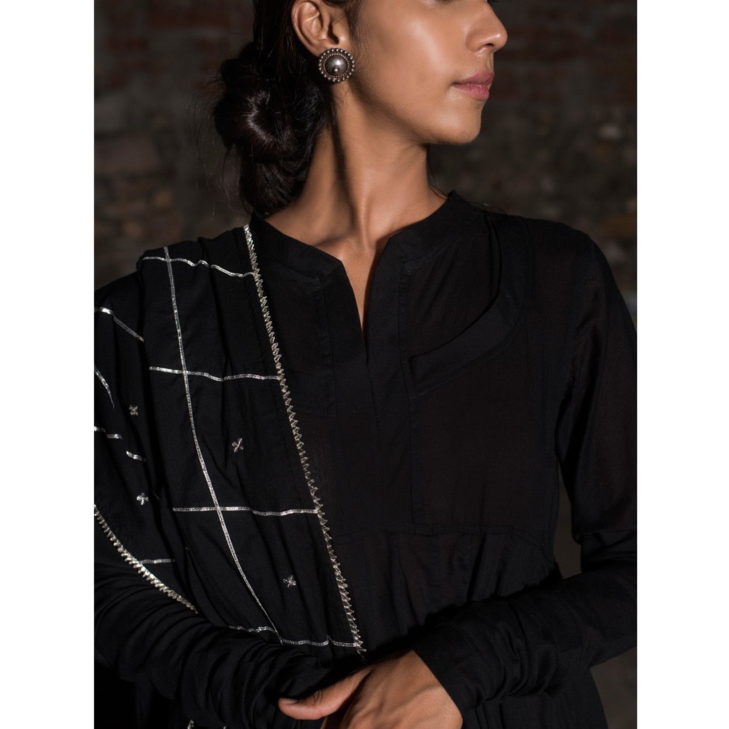 NALINI (Dupatta-Black)