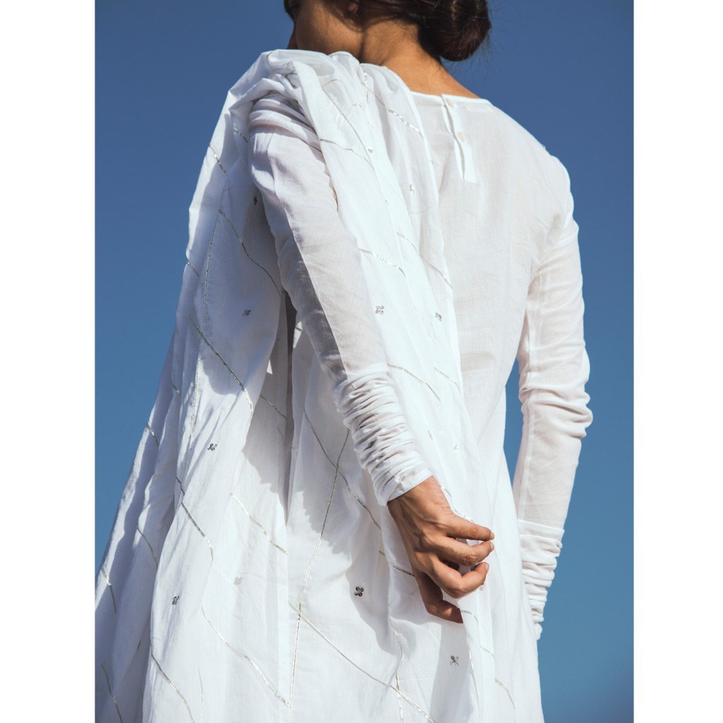 MOGRA (Dupatta-White)