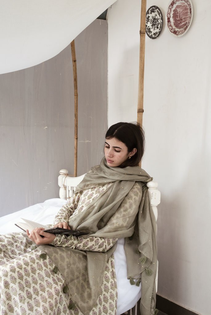 FRANCINE (MOSS GREEN DUPATTA) - Tokree Shop Jaipur